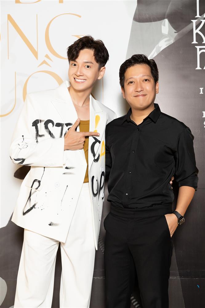 Trường Giang, con trai Hoài Linh mừng Ngô Kiến Huy ra MV-9