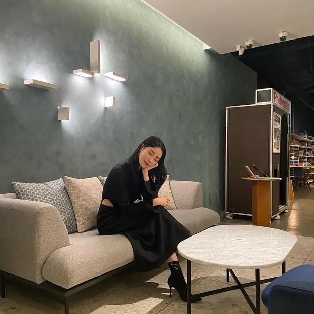 Seoul Phi Vụ Triệu Đô: Nữ hoàng cảnh nóng, đóng cùng Song Hye Kyo-9