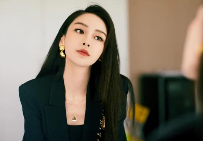 3 kiểu phụ nữ tưởng khí chất nhưng thực chất tự làm hỏng đời mình-3