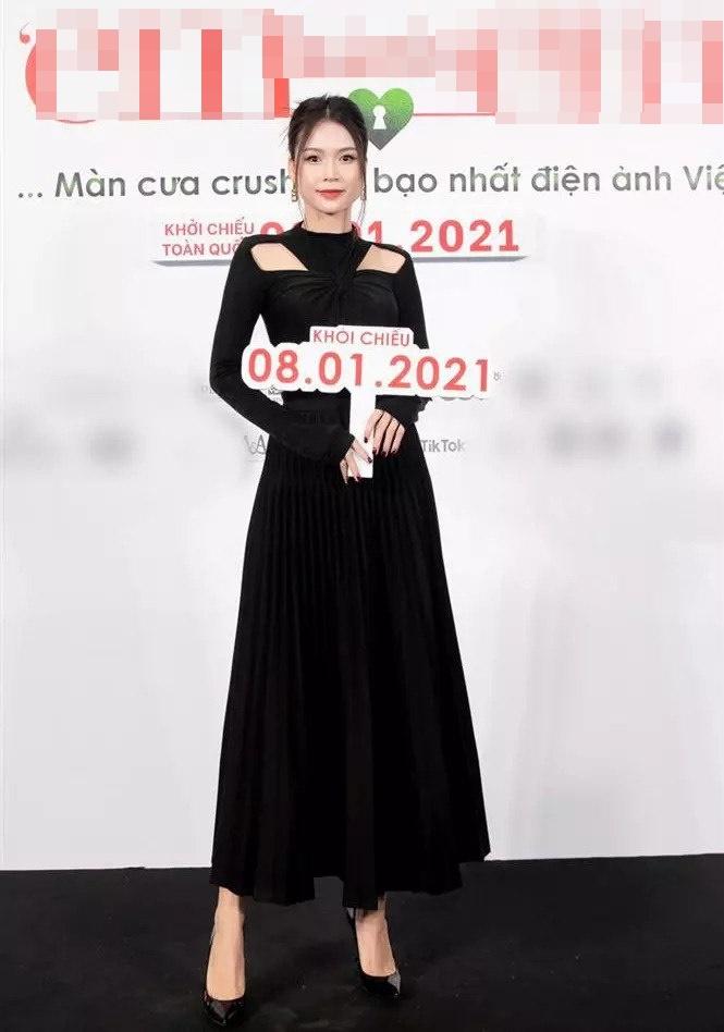 Sam giàu sụ vẫn mặc mãi chiếc áo đụng hàng Hải Tú, Hiền Hồ-3