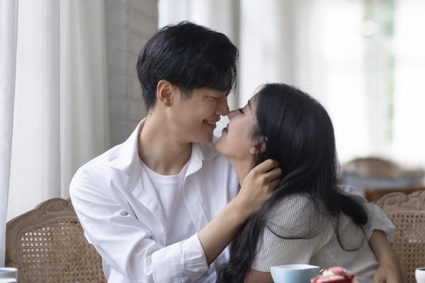 Trào lưu hôn người lạ của giới trẻ Trung Quốc-3