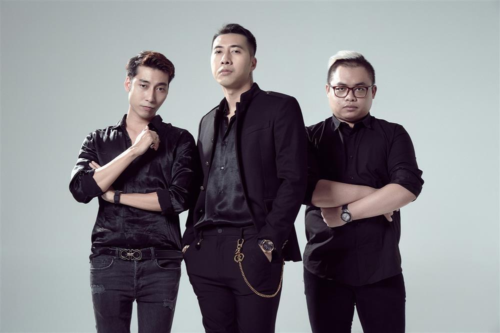 Nhạc sĩ đầu tiên có 5 ca khúc trên trăm triệu view là ai?-2