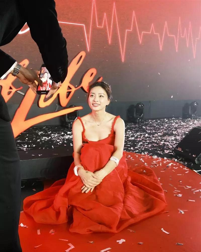 Chồng trẻ yêu chiều Ngô Thanh Vân tới cỡ nào?-4