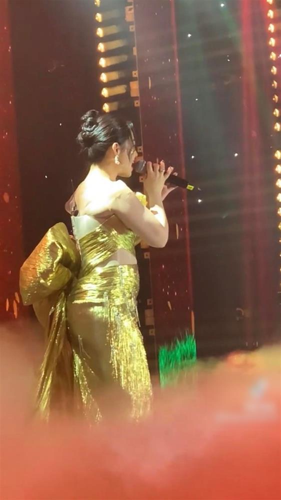 Lương Bích Hữu lên tiếng trước nghi vấn mang bầu lần 2-2