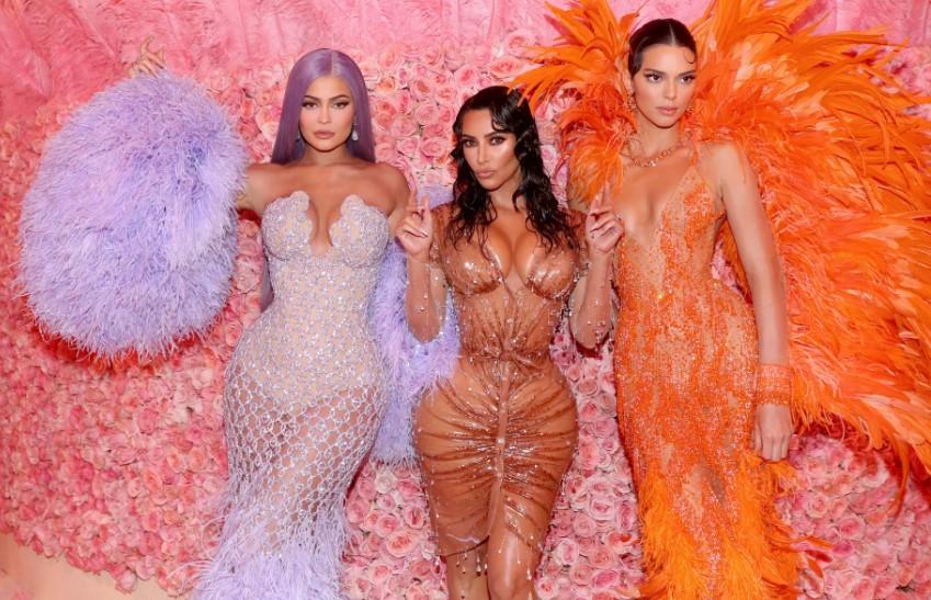 Bộ sưu tập túi xách hiếm có khó tìm của Kardashian - Jenner-1