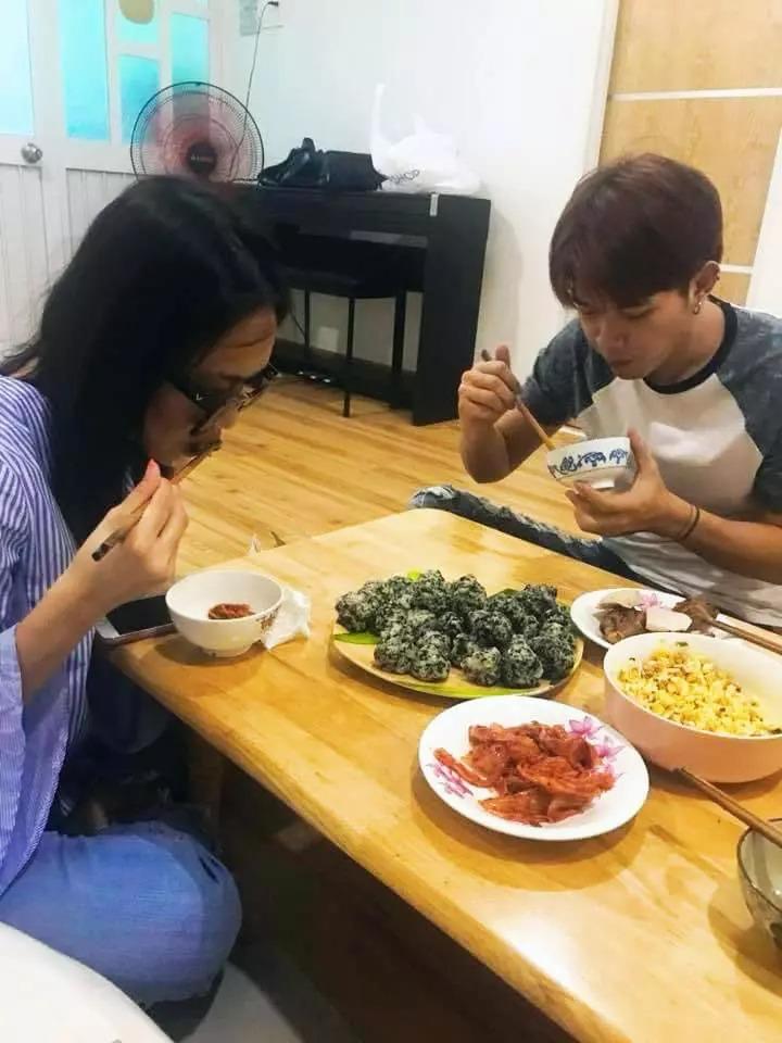 Cười xỉu: Anh Tú bắt cá hai tay Diệu Nhi và một sao nam-4