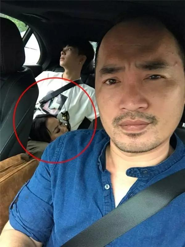 Cười xỉu: Anh Tú bắt cá hai tay Diệu Nhi và một sao nam-5