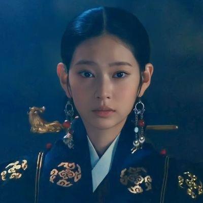 3 mỹ nhân cổ trang xứ Hàn: Người đẹp dao kéo gây sốt-3