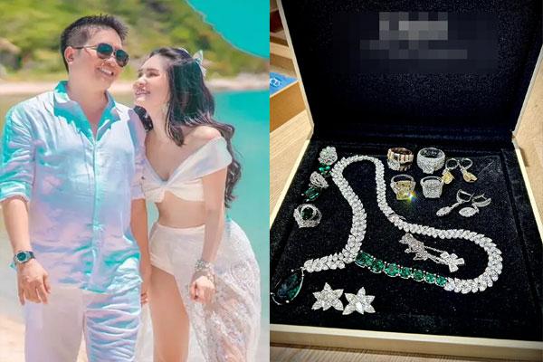 Đoàn Di Băng đầu tư toàn váy khủng trong tiệc 10 năm ngày cưới-12