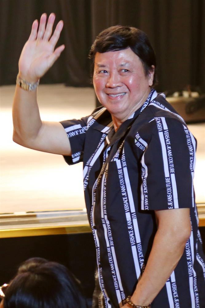 Việt Hương bật khóc khi báo hiếu thành công thầy Minh Nhí-9