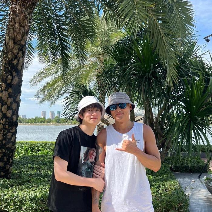 Sao nam Super Junior âm thầm sang Việt Nam khiến fan đứng ngồi không yên-1