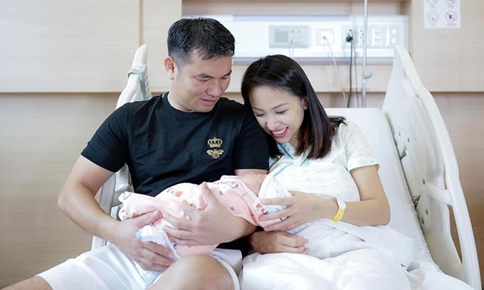 10 sao Việt sinh con năm 2022-2