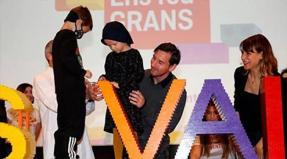 Choáng váng cuộc sống xa hoa của Messi bên vợ và các con-11