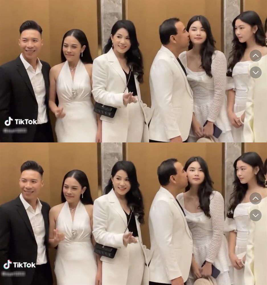 2 con gái nhà MC Quyền Linh cùng bị quay lén, nhan sắc thế nào?-3