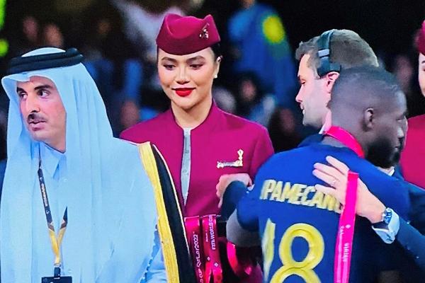 Hôn nhân viên mãn với mối tình đầu của thủ môn xuất sắc nhất World Cup 2022-8