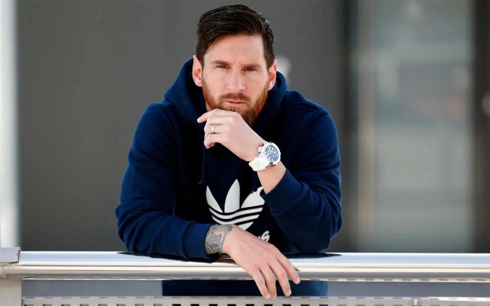 Đẳng cấp Messi: Đeo cả căn biệt thự trên tay, thế giới chỉ có vài chiếc-3