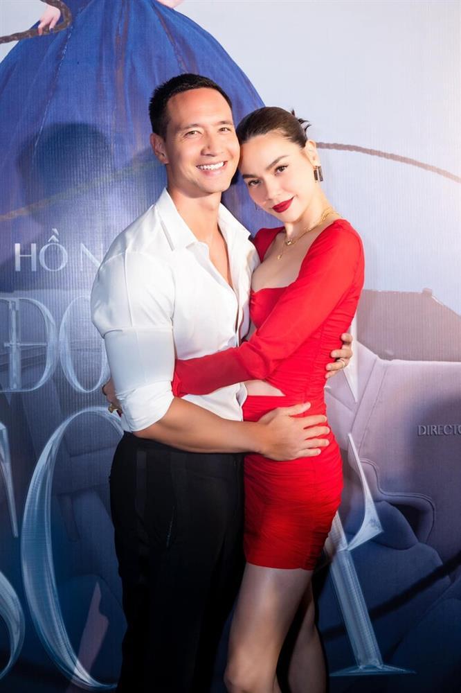 Phương Trinh Jolie bầu bí vẫn không ngán đụng váy Hồ Ngọc Hà-9