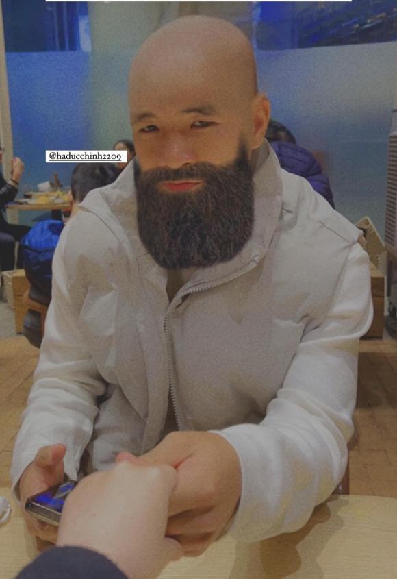 Giật mình ngoại hình Đức Chinh khi bị bà xã hot girl dìm hàng-1