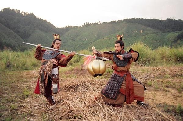 Sự thật về Đát Kỷ Trụ Vương: Nàng Đát Kỷ đẹp nhất màn ảnh chỉ có 1 chiếc áo yếm-5