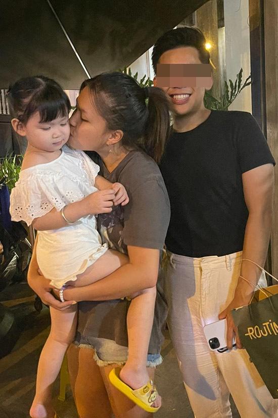 Ảnh hiếm zoom cận con gái Quách Ngọc Ngoan - Phượng Chanel-5