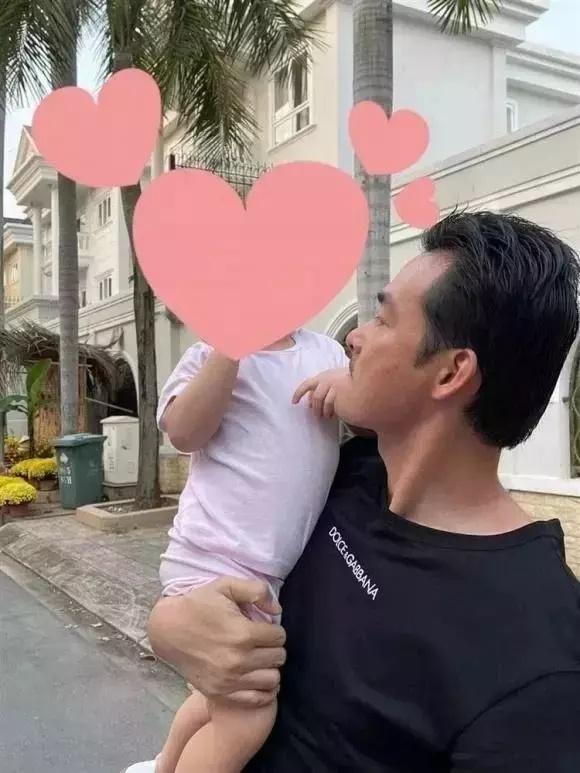 Ảnh hiếm zoom cận con gái Quách Ngọc Ngoan - Phượng Chanel-7