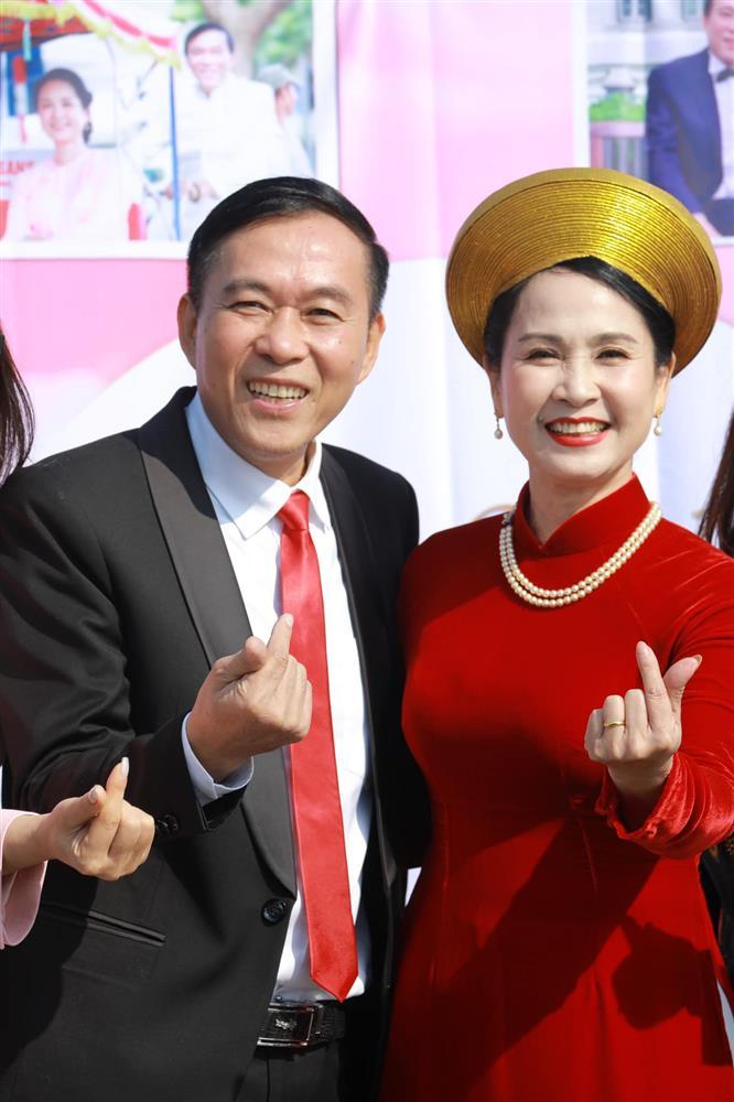 Tin showbiz Việt ngày 20/12: Hú hồn mặt mộc Hồ Ngọc Hà, Luna Đào-6