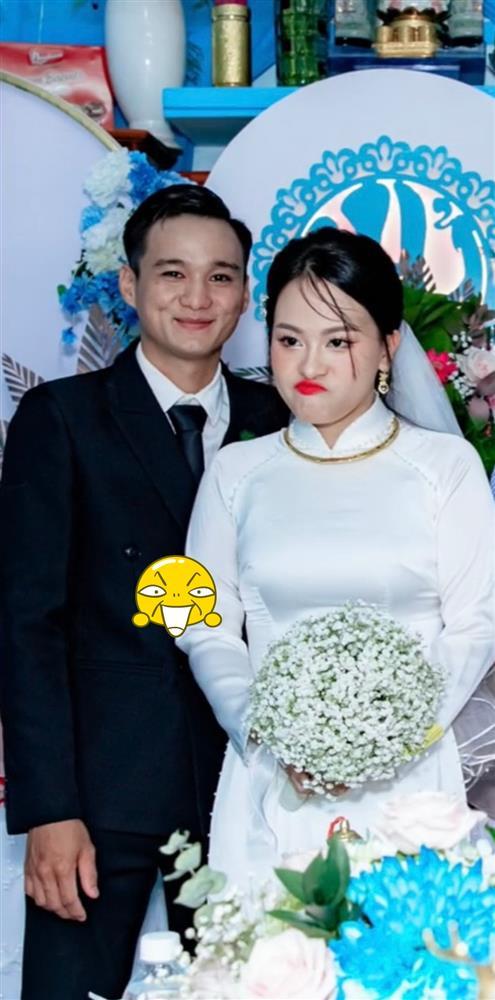 Chụp ảnh cưới, cô dâu gây bão mạng vì biểu cảm hết hồn à-2