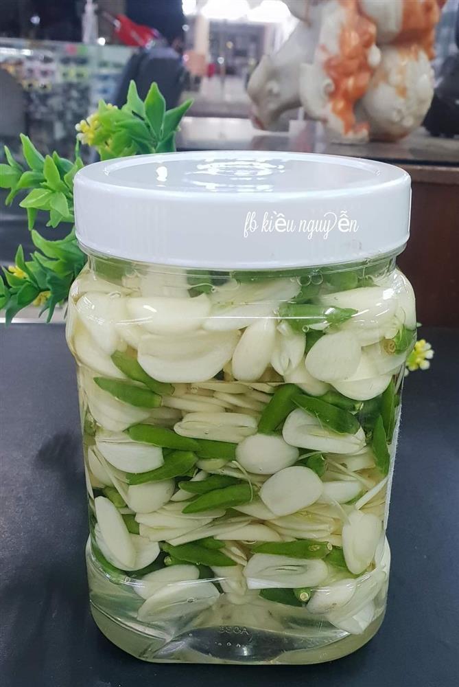 Cách làm tỏi ớt ngâm giấm thơm ngon, không xanh, không nổi váng-5