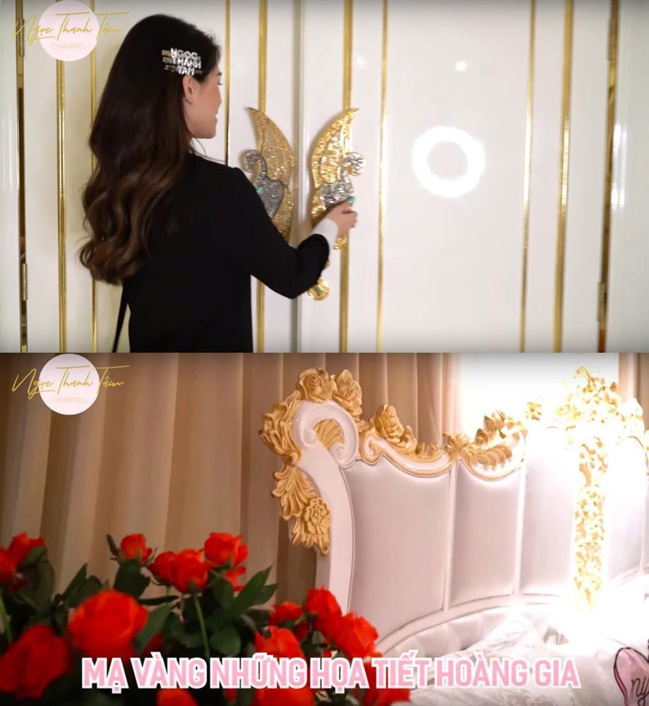 Chói mắt giáng sinh ở penthouse dát vàng 650m2 của Ngọc Thanh Tâm-3