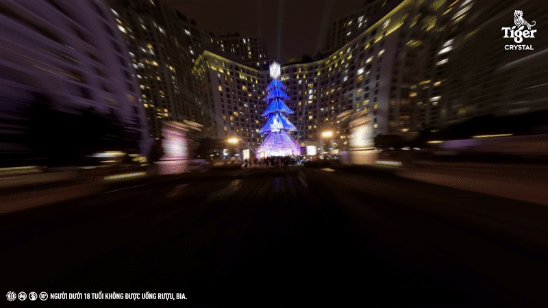 Soobin, Rhymastic cùng Last Fire khuấy động mùa Gáng sinh dưới cây thông pha lê khổng lồ-2