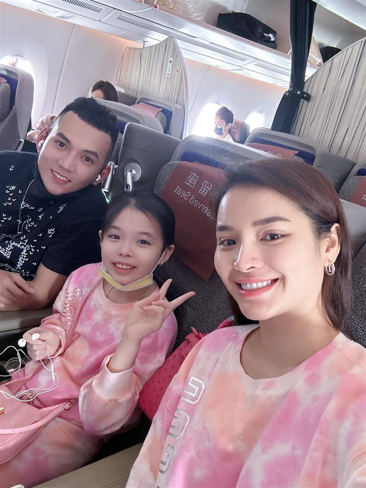 Tin showbiz Việt ngày 21/12: Lâm Khánh Chi hé lộ về nhẫn khủng-6