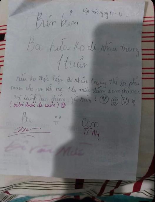 Con gái lập biên bản bố, hình phạt khiến ai nấy bật cười-1