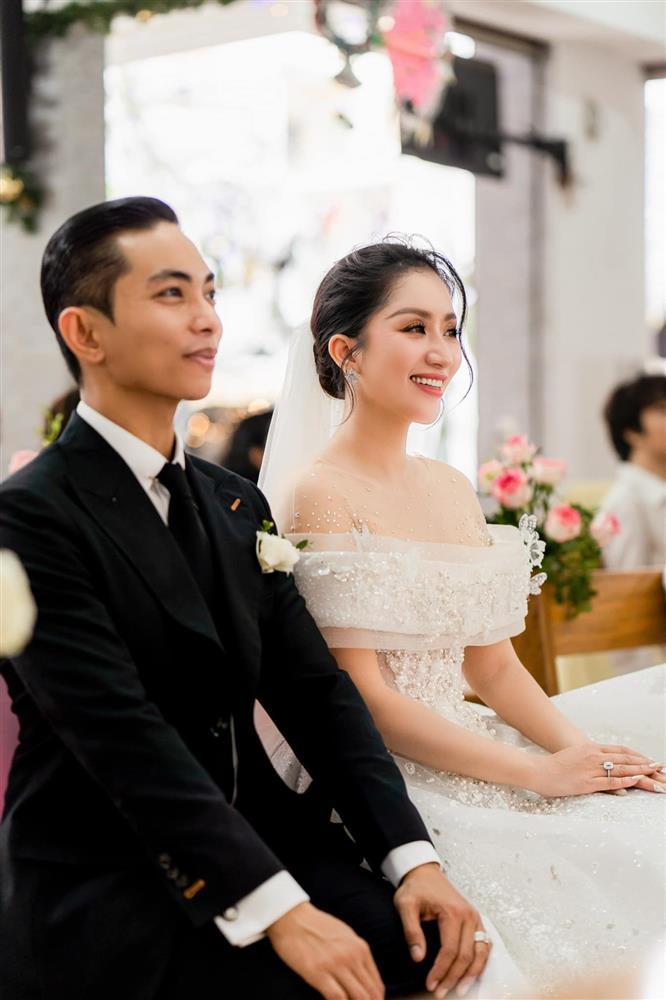 Sát giờ cưới, Khánh Thi quy định khách mời không chụp ảnh-6