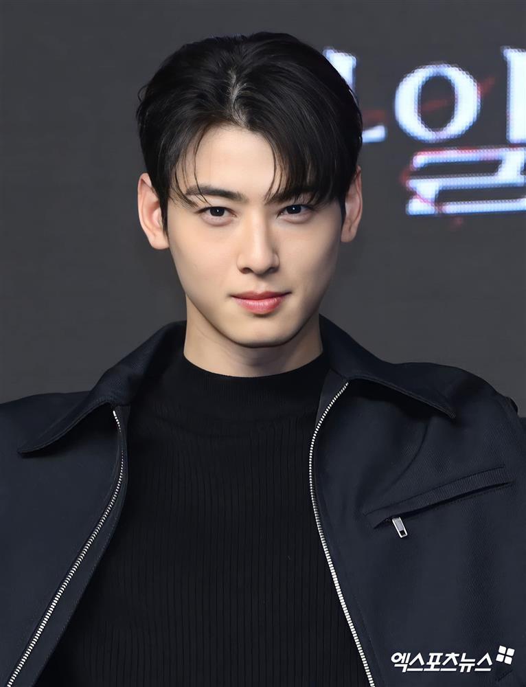 Fangirl u mê khi Cha Eun Woo khoe visual đẹp hơn truyện tranh-1