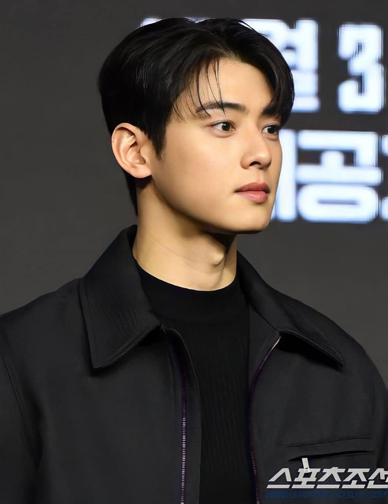 Fangirl u mê khi Cha Eun Woo khoe visual đẹp hơn truyện tranh-2