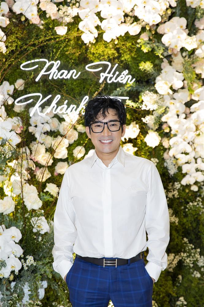 Chí Anh cùng vợ trẻ dự đám cưới Khánh Thi - Phan Hiển-15