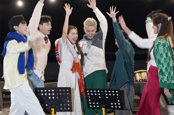 Tiên Cookie loạn order, Hòa Minzy toát mồ hôi trong căn bếp bất ổn-4