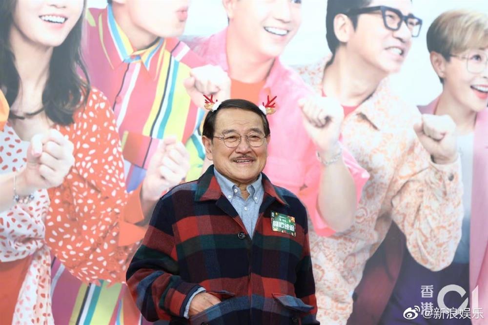 Con gái Lưu Khải Uy không thích tình mới của bố?-2