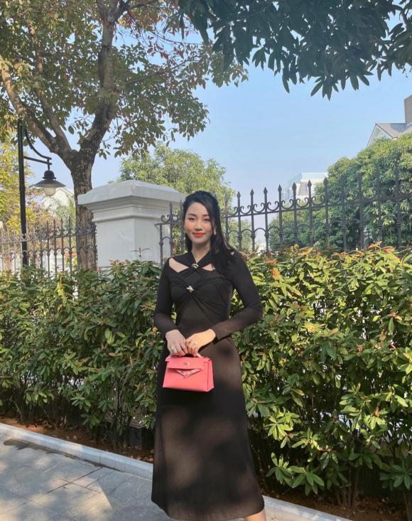 Á hậu Trà My lộ dáng thật hậu sinh con, 8000 kiểu mới lọc được 1-2