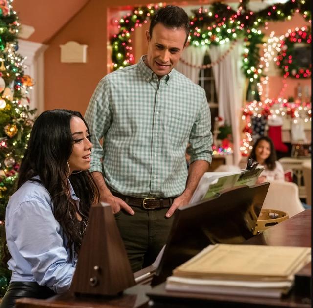 Những phim Giáng sinh mới của năm 2022 nên xem trong dịp lễ-2