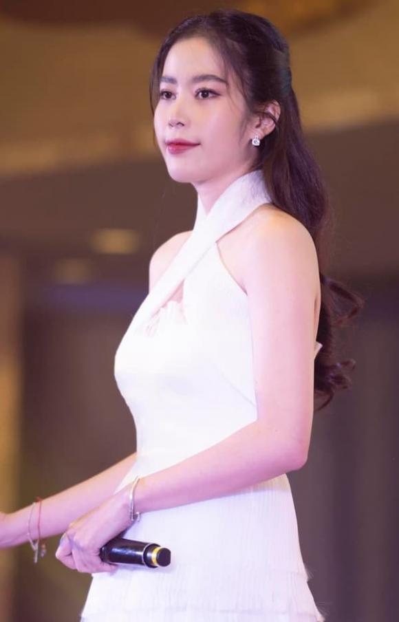 Nam Em trách bị đối xử trọng nam khinh nữ giữa ồn ào với Bạch Công Khanh-3