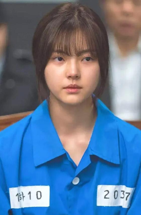 Dàn nữ chính phất lên nhờ những vai diễn nghèo khổ trong năm 2022-7