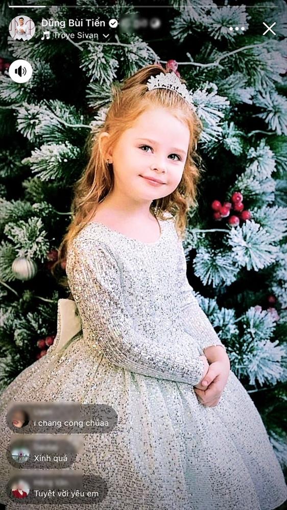 Thủ môn Bùi Tiến Dũng khoe ảnh độc về em vợ ngoại quốc-1