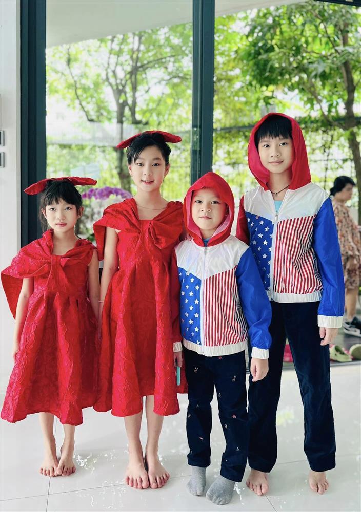 Sao Việt đón Giáng sinh, gia đình Dương Lâm chiếm spotlight-8