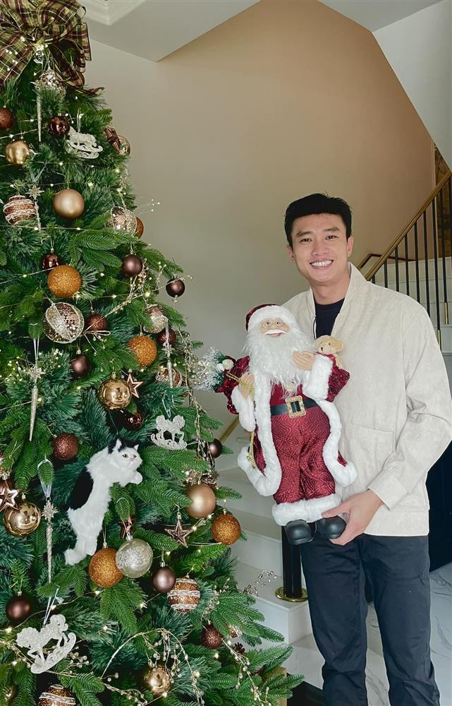 Sao Việt đón Giáng sinh, gia đình Dương Lâm chiếm spotlight-14