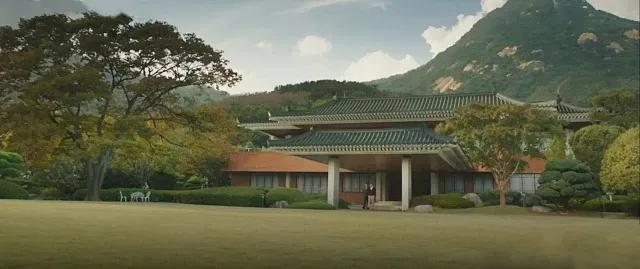 Điều đặc biệt về nhà ông nội của Cậu Út Nhà Tài Phiệt-1