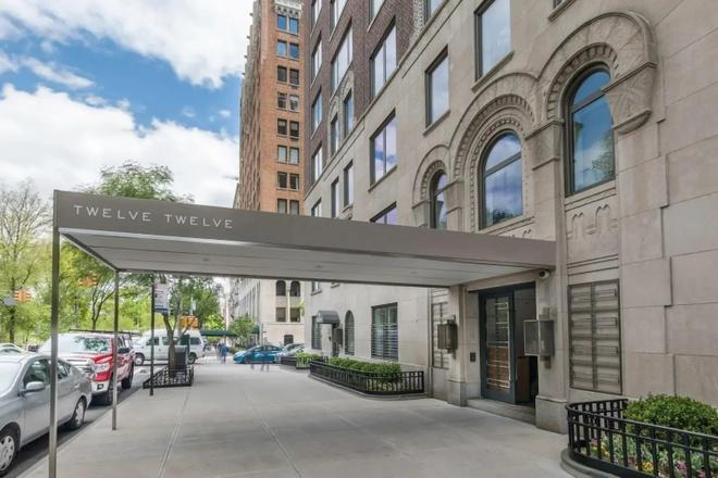 Tỷ phú Bill Gates bán lỗ căn hộ của con gái-1