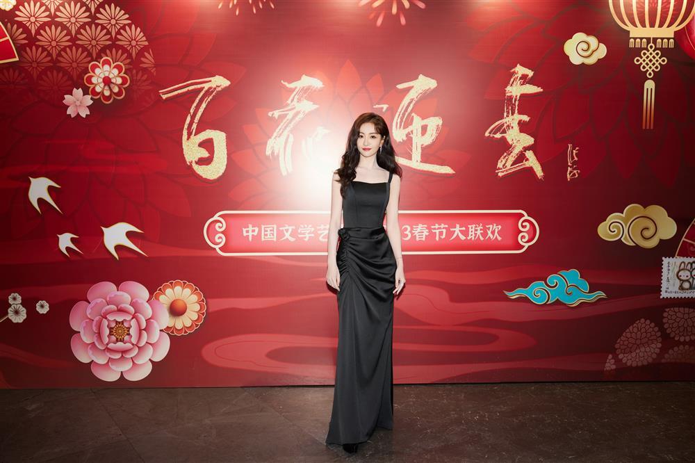 Dương Dung tuổi 41 đẹp chấp CAM thường, tưởng diễn viên 9X-7