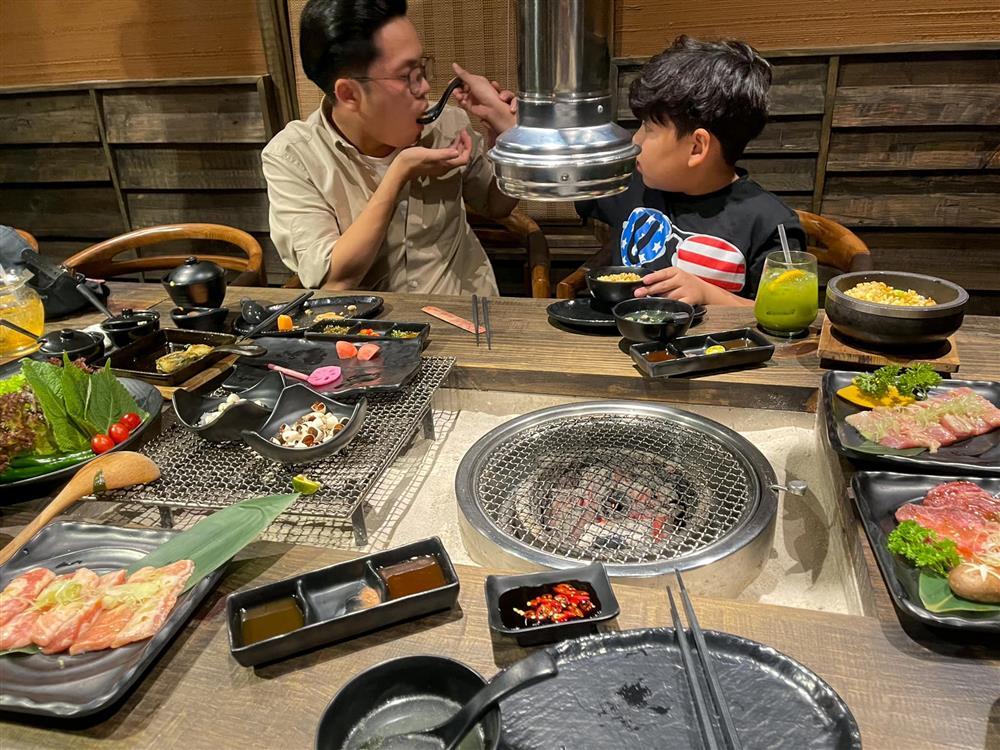 Diễm Hương rạng rỡ bên Quang Huy giữa tin đồn hôn nhân-10