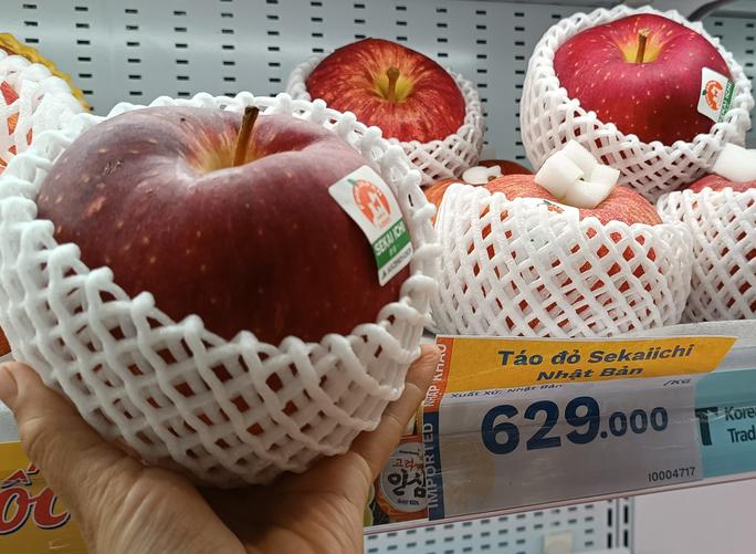 Nhiều loại táo ngoại độc, lạ, đắt đỏ đổ bộ mùa Tết-2